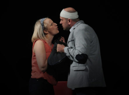 Přijďte si užít atmosféru divadelního festivalu v Červeném Kostelci