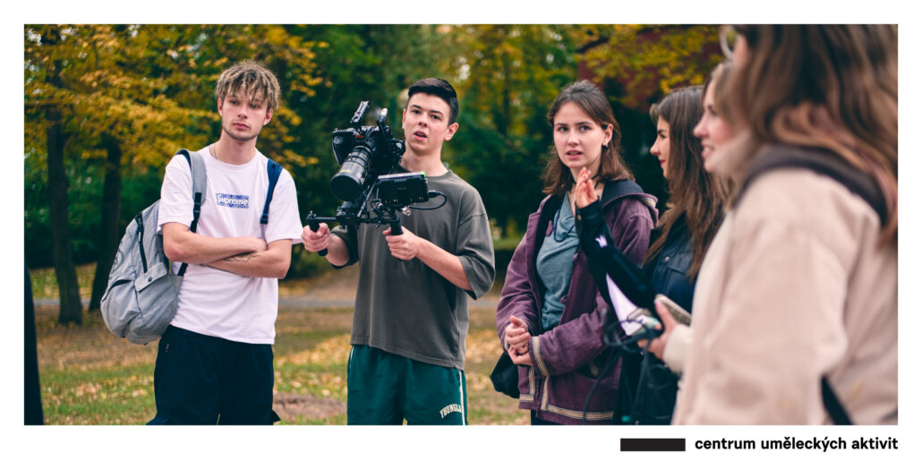 FILMAŘSKÝ MARATON neboli „10 hours film“